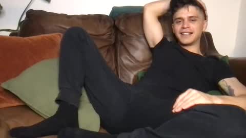 CamDoAttitude online show from November 2025 10:20:02 PM