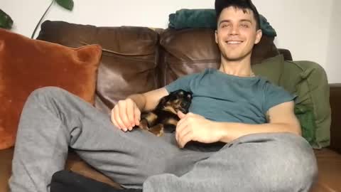 CamDoAttitude online show from December 2025 10:48:01 PM