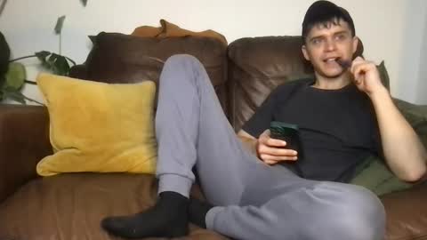 CamDoAttitude online show from April 2026 09:17:02 PM