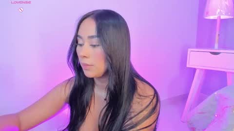 Camelia Smith online show from October 2025 03:18:01 AM