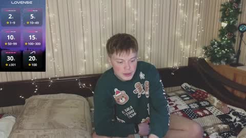 Snapshot of cameron_crowly chatting on December 2024 05:53:02 AM Cameron online show from December 2024 05:53:02 AM