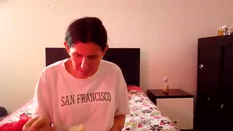 Mara Catalina Romero Ordez online show from October 2025 08:31:01 PM