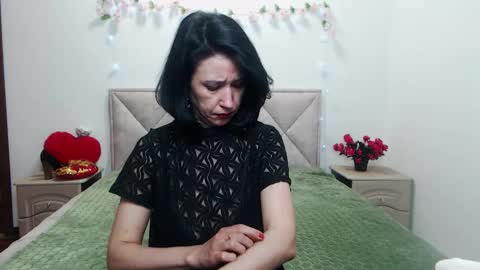 Snapshot of cameronenns chatting on March 2026 02:01:01 PM Cameronenns online show from March 2026 02:01:01 PM