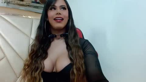 Cami12 online show from November 2025 07:42:01 AM