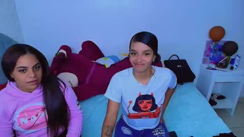 Snapshot of cami_bunnygirlx chatting on March 2026 06:22:01 PM CAMI online show from March 2026 06:22:01 PM