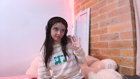 Snapshot of cami_casti777 chatting on January 2025 03:16:01 AM trini-1000 online show from January 2025 03:16:01 AM