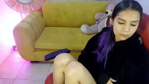 Snapshot of cami_monroe_m chatting on June 2026 12:27:01 PM cami online show from June 2026 12:27:01 PM