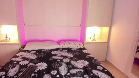 camiigox online show from September 2025 01:49:02 PM