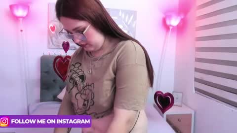 Snapshot of camiila_osorio chatting on February 2025 02:24:02 AM Camila Osorio online show from February 2025 02:24:02 AM