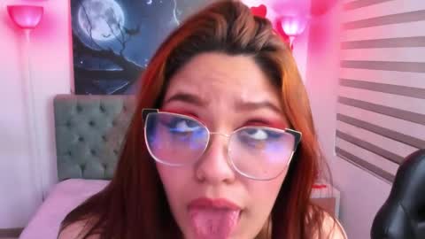Snapshot of camiila_osorio chatting on February 2025 06:55:01 AM Camila Osorio online show from February 2025 06:55:01 AM