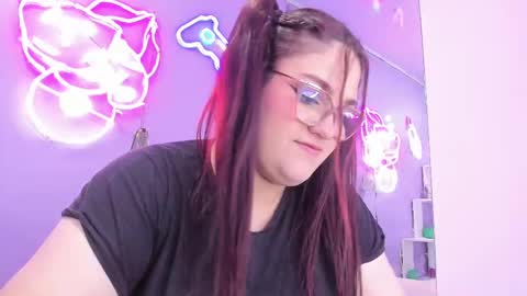 Snapshot of camiila_osorio chatting on September 2025 09:15:01 PM Camila Osorio online show from September 2025 09:15:01 PM