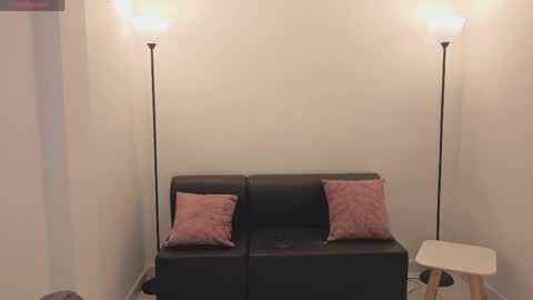 Snapshot of camiilaa1 chatting on April 2026 02:48:01 AM Camila online show from April 2026 02:48:01 AM