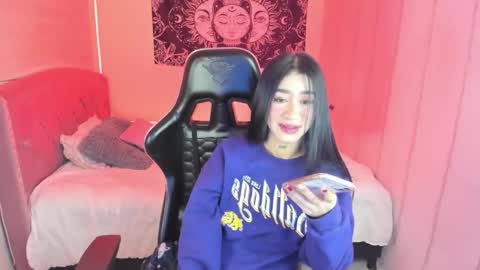 Snapshot of camiilaatorres chatting on October 2025 06:16:01 PM camila online show from October 2025 06:16:01 PM