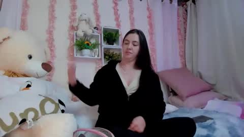 Snapshot of camiilalopee chatting on October 2025 04:57:01 AM Camii Lopez online show from October 2025 04:57:01 AM