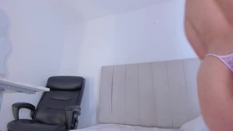 Snapshot of camila_adams chatting on March 2025 01:31:02 AM Cami online show from March 2025 01:31:02 AM