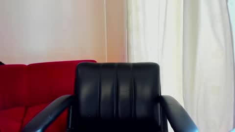 Snapshot of camila_berk chatting on December 2024 06:00:02 PM Cami online show from December 2024 06:00:02 PM