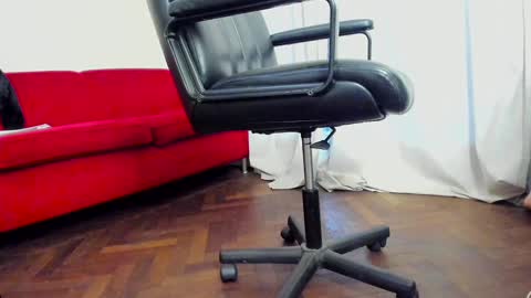 Snapshot of camila_berk chatting on December 2024 10:31:01 PM Cami online show from December 2024 10:31:01 PM