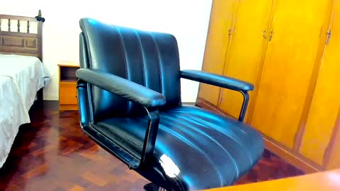 Snapshot of camila_berk chatting on February 2025 12:10:01 AM Cami online show from February 2025 12:10:01 AM