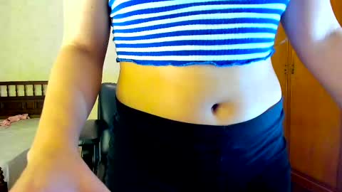 Snapshot of camila_berk chatting on February 2025 04:22:01 AM Cami online show from February 2025 04:22:01 AM