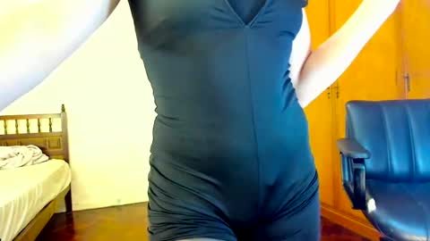 Snapshot of camila_berk chatting on February 2025 09:33:01 AM Cami online show from February 2025 09:33:01 AM