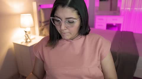 Snapshot of camila_buitrago chatting on December 2024 10:02:02 PM Camila buitrago online show from December 2024 10:02:02 PM