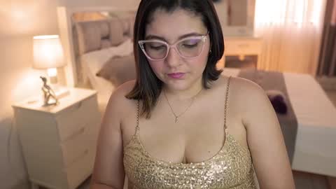 Snapshot of camila_buitrago chatting on December 2024 02:50:01 PM Camila buitrago online show from December 2024 02:50:01 PM