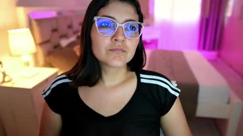 Snapshot of camila_buitrago chatting on March 2025 07:48:01 PM Camila buitrago online show from March 2025 07:48:01 PM