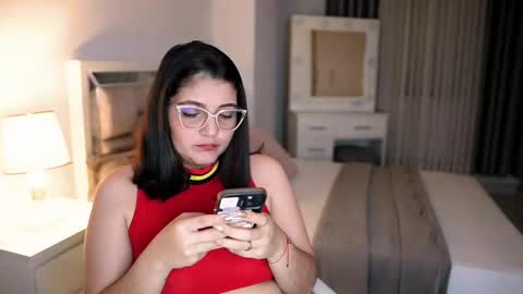 Snapshot of camila_buitrago chatting on October 2025 02:42:01 AM Camila buitrago online show from October 2025 02:42:01 AM