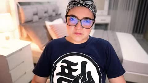 Snapshot of camila_buitrago chatting on October 2025 03:27:02 AM Camila buitrago online show from October 2025 03:27:02 AM