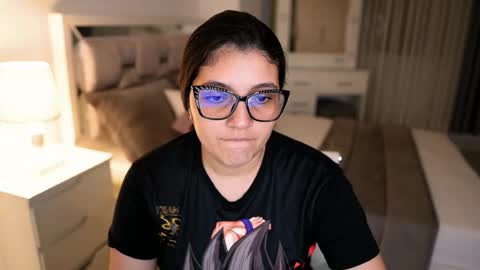 Snapshot of camila_buitrago chatting on November 2025 03:15:01 AM Camila buitrago online show from November 2025 03:15:01 AM