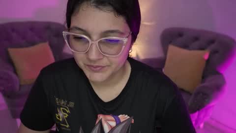 Snapshot of camila_buitrago chatting on November 2025 01:31:01 AM Camila buitrago online show from November 2025 01:31:01 AM