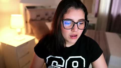 Camila buitrago online show from January 2026 09:31:02 PM