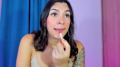 Snapshot of camila_coxx chatting on January 2025 12:16:02 AM  s online show from January 2025 12:16:02 AM