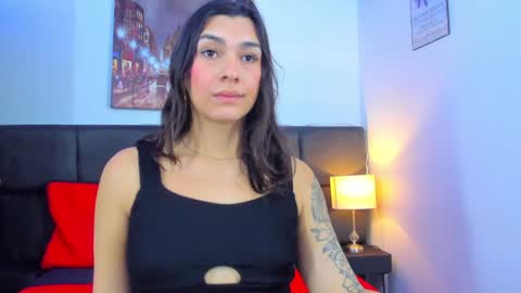 Snapshot of camila_coxx chatting on January 2025 05:26:02 AM  s online show from January 2025 05:26:02 AM