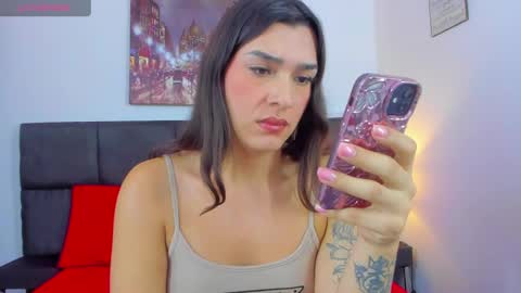 Snapshot of camila_coxx chatting on January 2025 09:29:02 AM  s online show from January 2025 09:29:02 AM