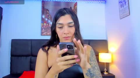 Snapshot of camila_coxx chatting on January 2025 12:54:02 PM  s online show from January 2025 12:54:02 PM