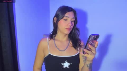 Snapshot of camila_coxx chatting on March 2025 12:54:02 AM  s online show from March 2025 12:54:02 AM