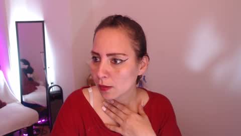 camila online show from September 2025 04:32:01 PM