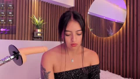 Camila online show from February 2025 01:30:02 AM