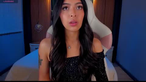 Camila online show from September 2025 03:52:02 AM