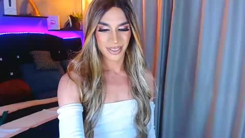 Snapshot of camila_hoottie chatting on January 2025 07:55:02 AM Camila online show from January 2025 07:55:02 AM