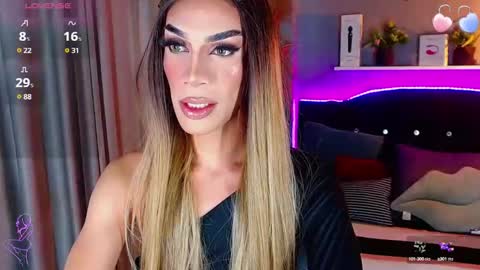 Snapshot of camila_hoottie chatting on March 2025 03:08:01 AM Camila online show from March 2025 03:08:01 AM