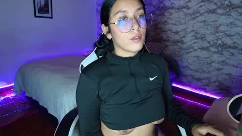 Snapshot of camila_iroose chatting on March 2026 12:26:01 AM Camila Roose online show from March 2026 12:26:01 AM