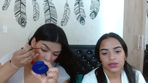 camila_meza online show from January 2025 01:41:01 PM