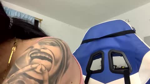 Snapshot of camila_trans19 chatting on November 2025 05:37:02 PM Camila online show from November 2025 05:37:02 PM