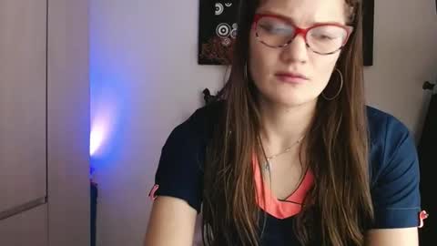 Camila ventura online show from November 2025 01:34:02 PM