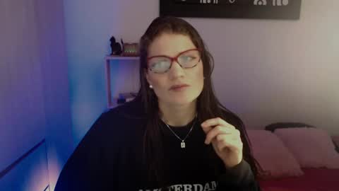 Camila ventura online show from May 2026 12:02:02 PM