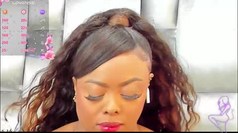 Snapshot of camilabenitezz chatting on January 2026 12:52:01 PM camila benitez online show from January 2026 12:52:01 PM