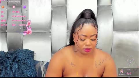 Snapshot of camilabenitezz chatting on March 2026 04:15:01 PM camila benitez online show from March 2026 04:15:01 PM