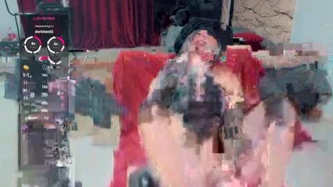 Snapshot of camilacarrington chatting on April 2026 10:45:02 PM camila online show from April 2026 10:45:02 PM